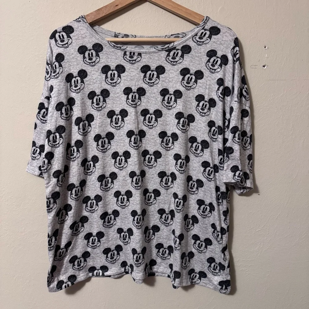 Disney 100 year anniversary Mickey Mouse PJ Pajama set Size Large
